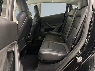 Tesla Model Y Long Range AWD Long Range S&V/Drag/Pano/Värmepump/MOMS – bild 13