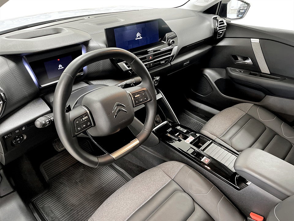 Bild på Citroën C4 Shine 1.2 PT 130hk Aut 360-KAMERA RATTVÄRME