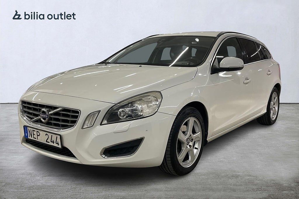 Volvo V60 D4 Momentum / Värmare / Dragkrok / P-Sensor / BT