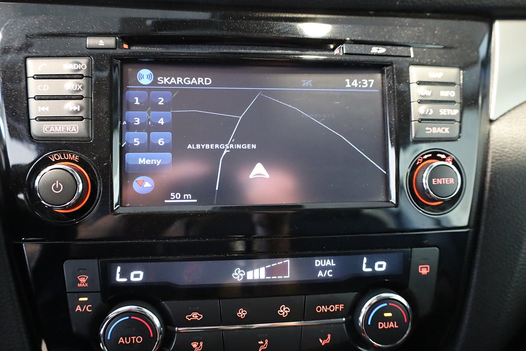 Nissan Qashqai 1.6 dCi N-Connecta 130HK Navi 360° Drag Keyless Blåtand 2017