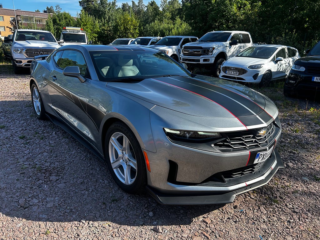 Chevrolet Camaro 2.0 T Hydra-Matic 280hk | ZL1 Paket | Vit läder| Ny bes