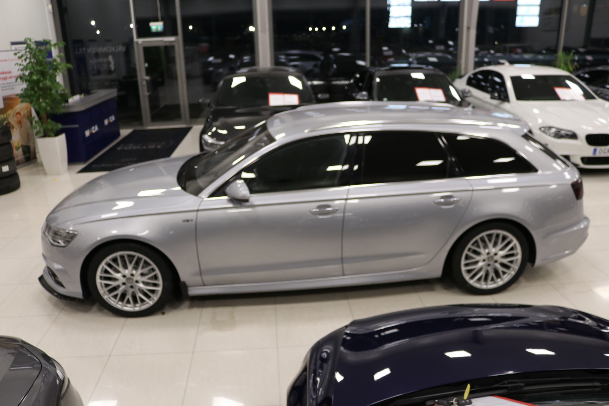 Audi A6 2018, bild 7/51