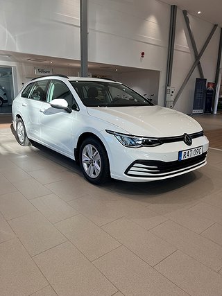 Volkswagen Golf SC eTSI 130Hk Lagerkampanj! Aut Drag Kamera