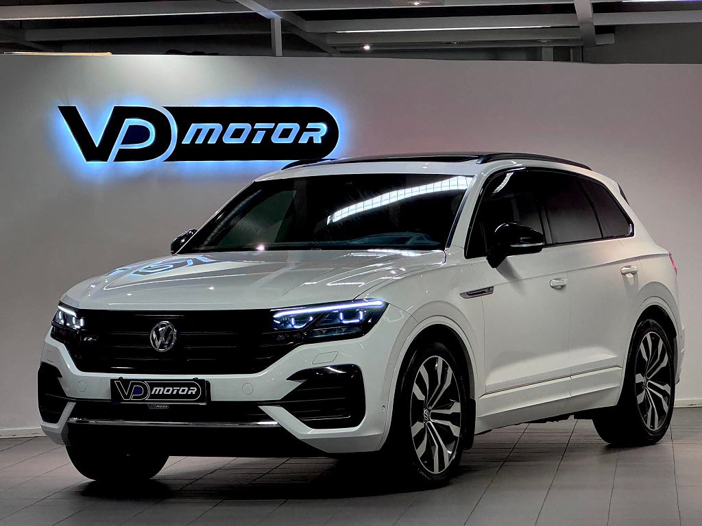 Volkswagen Touareg 3.0 TDI 4M R-Line Black Pano Executive Innovation 286hk