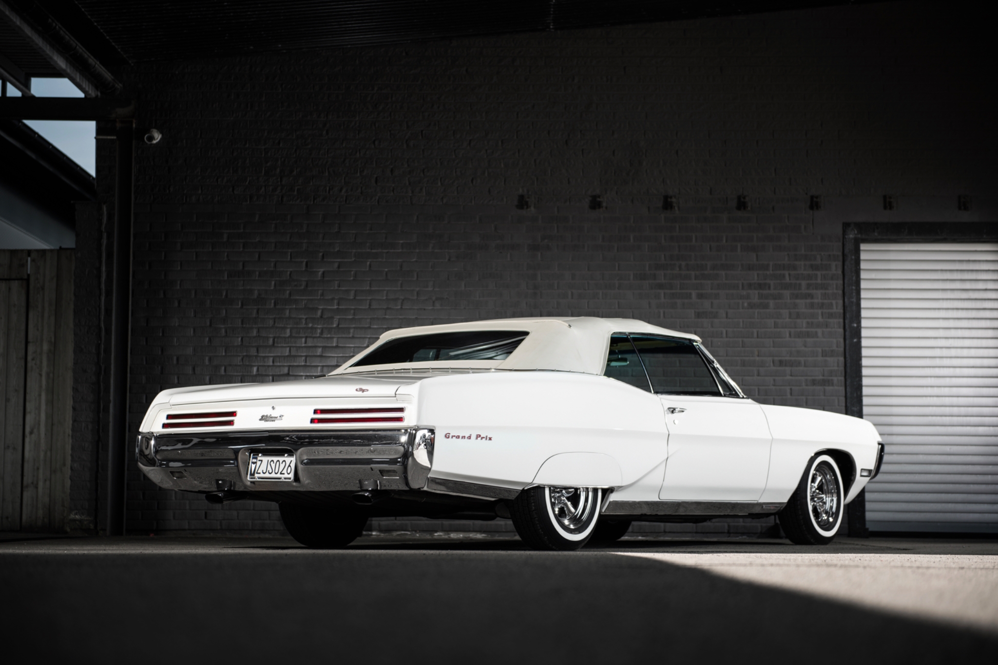 Pontiac Grand Prix 1967, bild 3/31