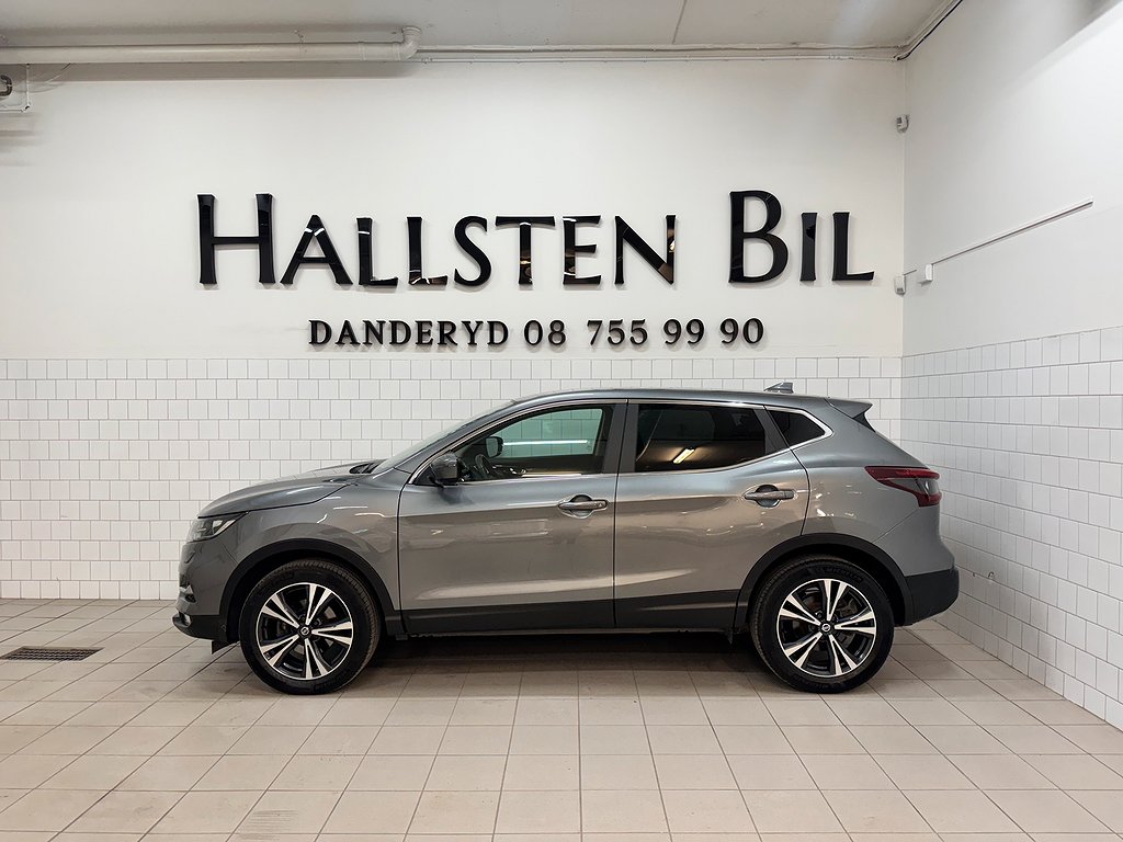 Nissan Qashqai 1.3 DIG-T Automat 4990 Mil Navi 360* Kameror Svensksåld