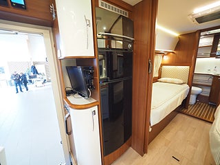 Husbil-integrerad Rapido S 11 i 165 Distinction 15 av 27