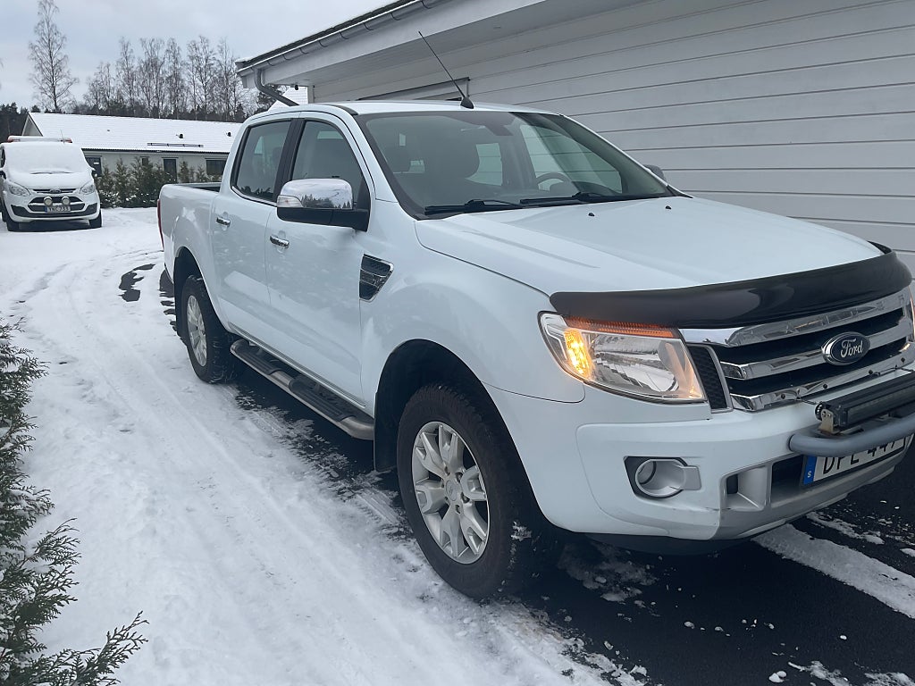Ford ranger Dubbelhytt 2.2 TDCi 4x4 SelectShift Limited Euro 5
