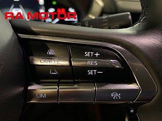 SUV Mazda MX-30 17 av 25
