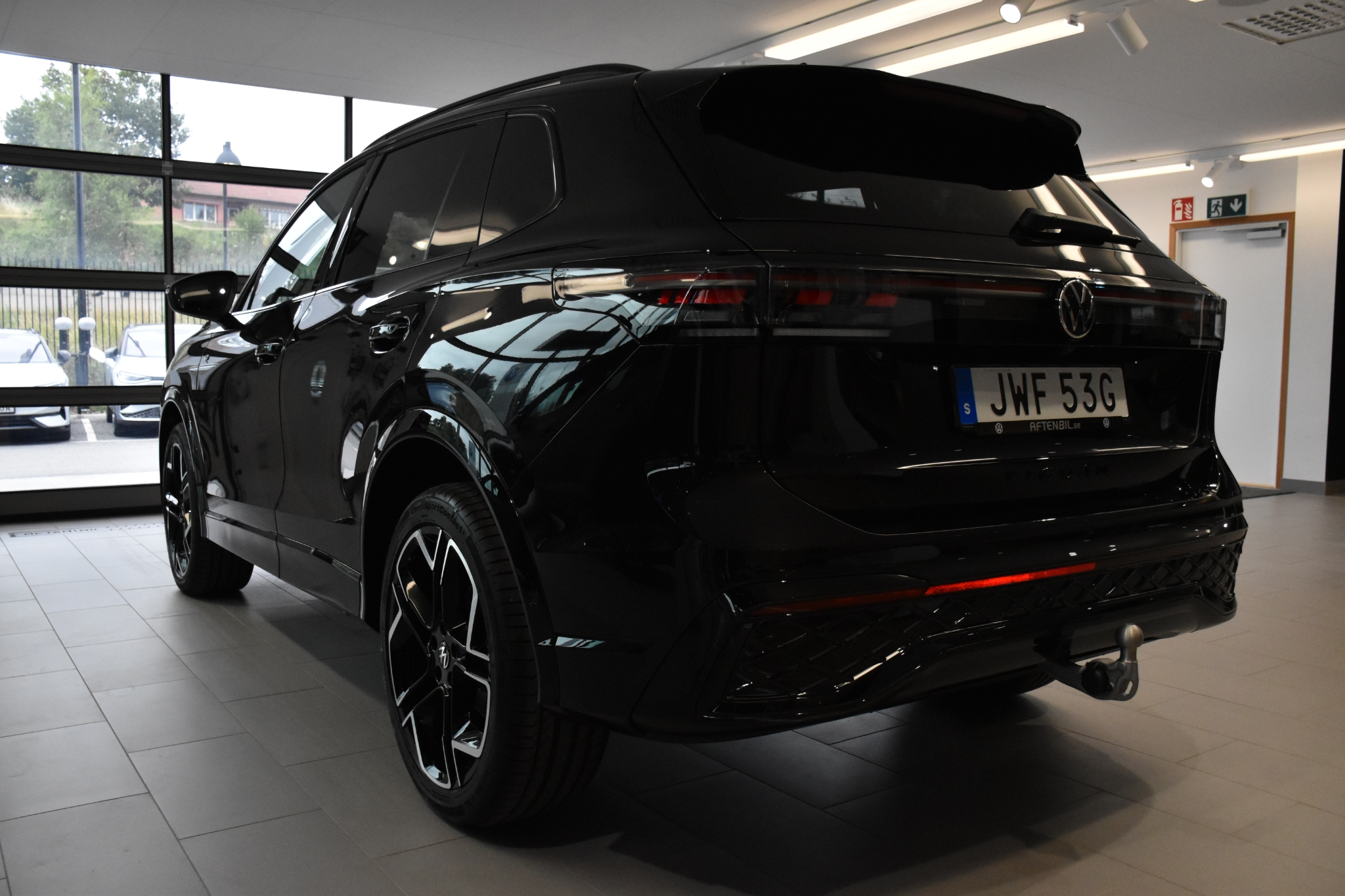 Volkswagen Tiguan Nya 2.0 TDI 4M R-Line 2024, bild 4/53