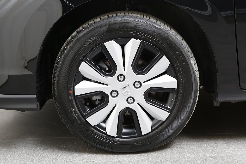 Honda Jazz Elegance FullHybrid Automat | Privatleasing