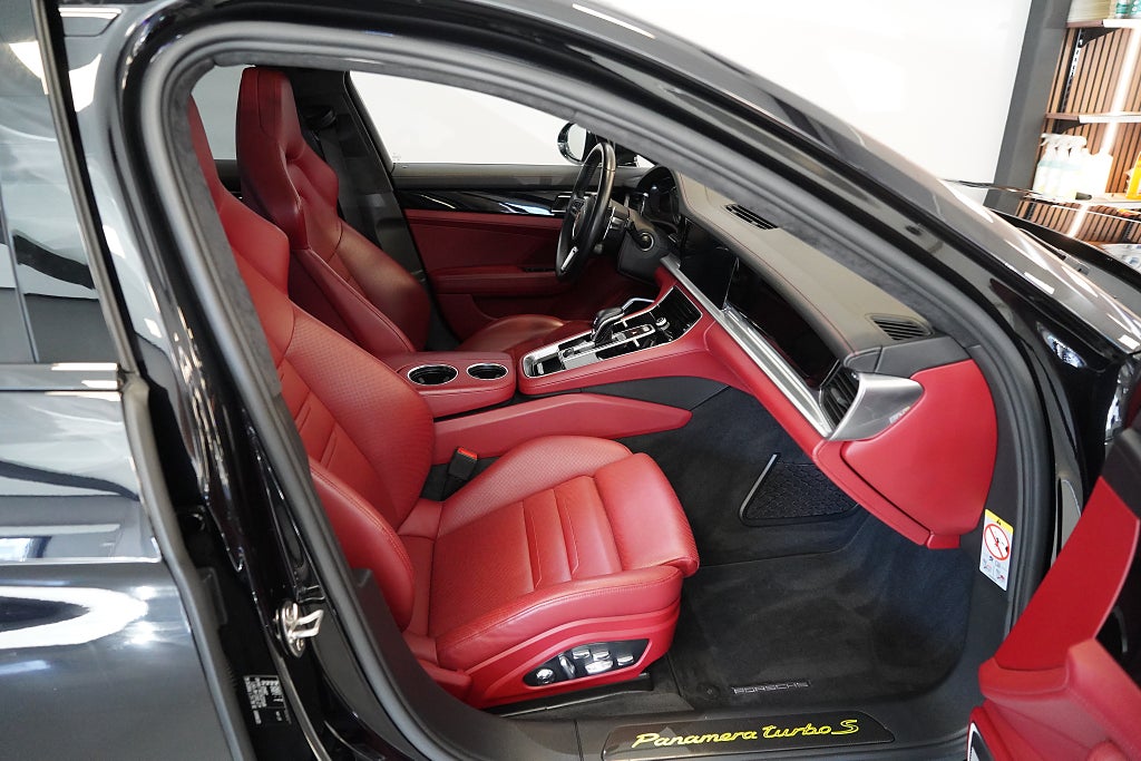 Porsche Panamera Turbo S 2019 - miniatyr 9