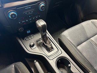 Ford ranger Dubbelhytt 2.0 213hk 4x4/MOMS/M-värm/Drag/Kamera