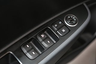 Halvkombi Hyundai i10 10 av 20