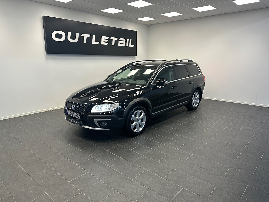 Volvo XC70 D4 AWD Geartronic Classic Summum Drag Värmare Navi 