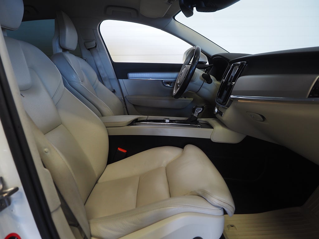 Volvo S90 D3 150hk Geartronic Inscription | Navi | Backkamera | 2017