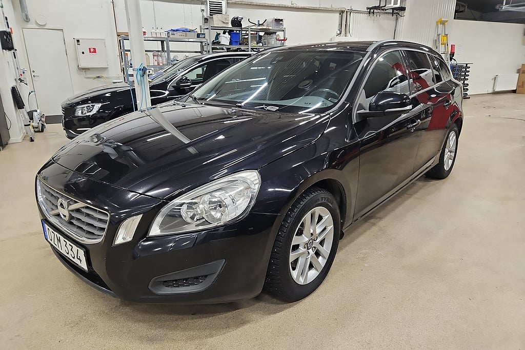Volvo V60 D2 Powershift Kinetic Euro 5