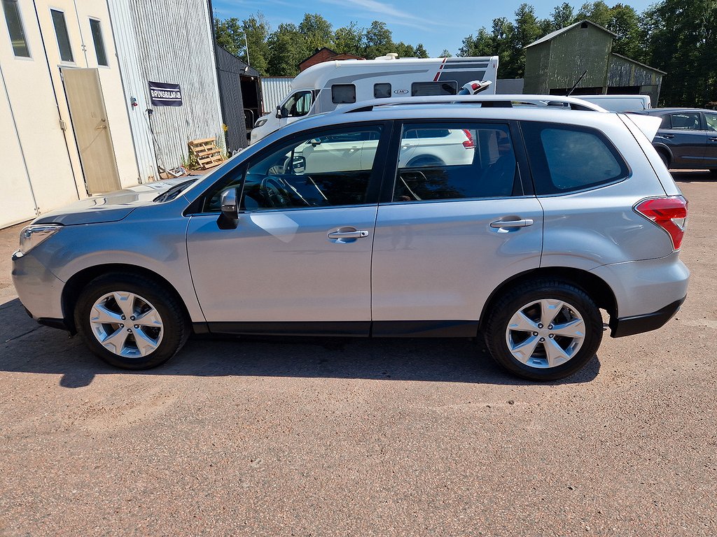 Subaru Forester 2.0 4WD Lineartronic Euro 6