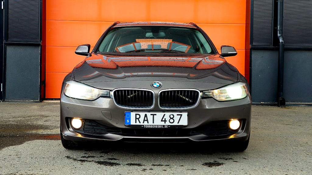 BMW 320 d Touring Steptronic Sport Line
