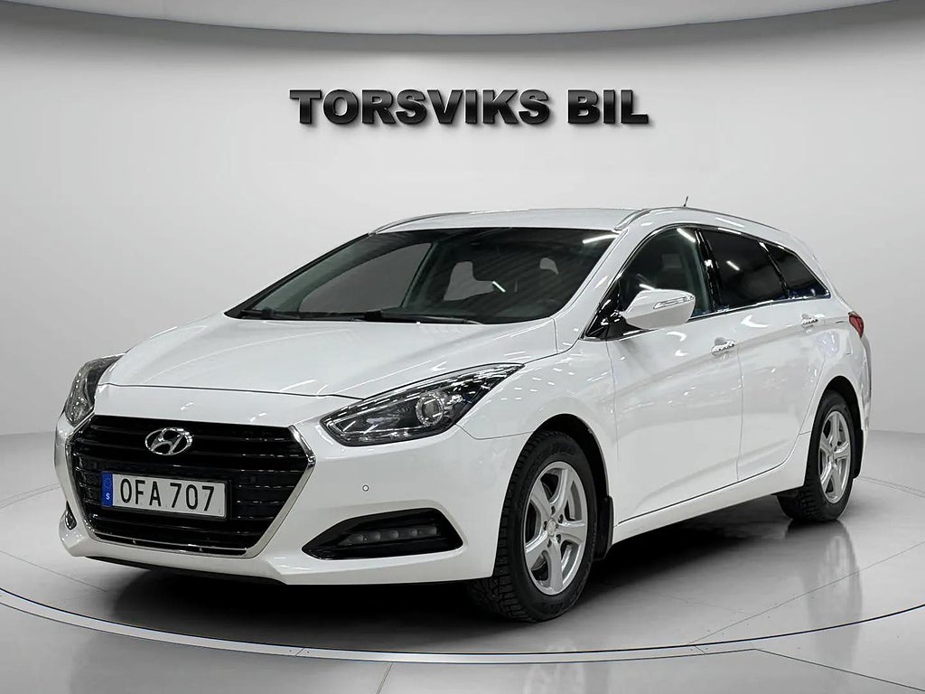 Hyundai i40 cw 1.6 GDI Active Plus 1 Ägare 12300 mil