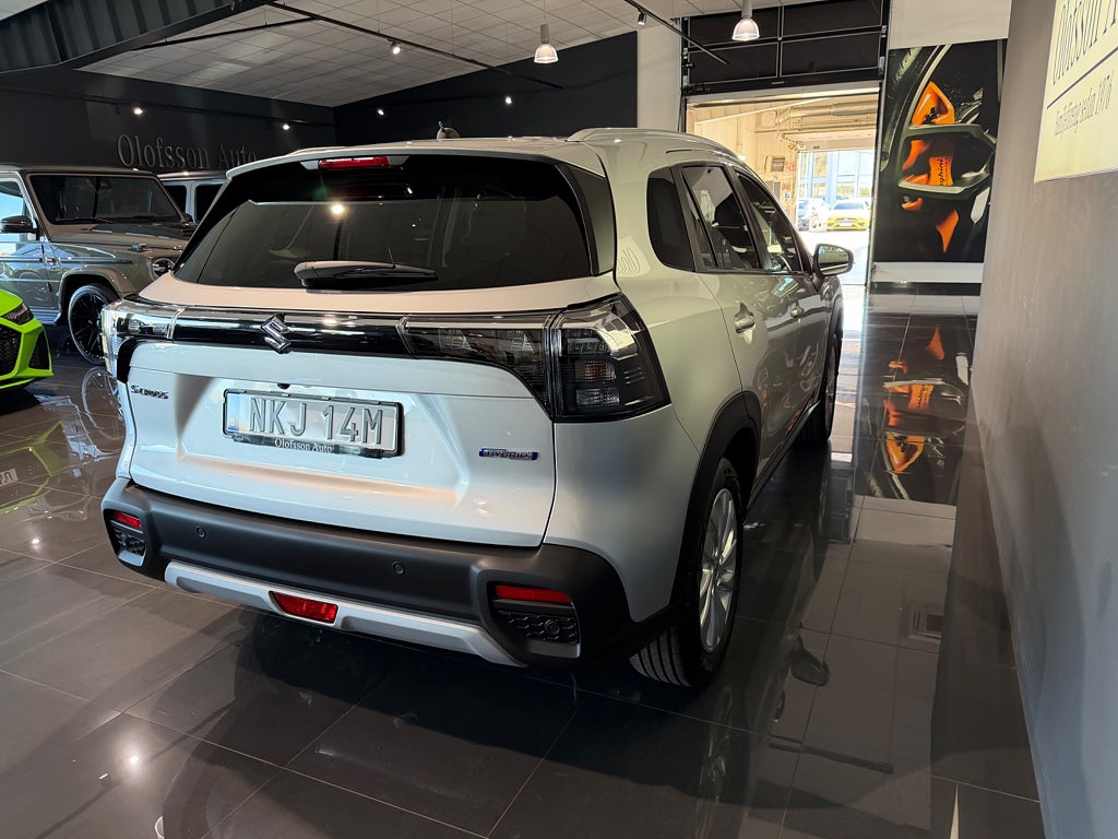 Suzuki S-Cross Hybrid Aut 3 års fri service - bild 6