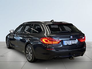 BMW 520d xDrive Touring Steptronic Sport line D&M-Värm/Drag/S&V – bild 5