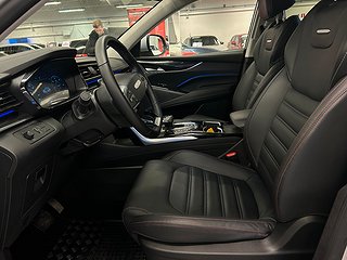 Maxus Euniq 6 70 kWh 360-kamera/Skinn/Panorama/MOMS/SoV-däck