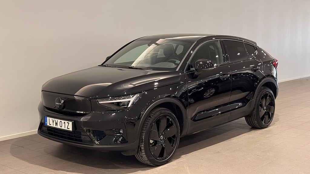 Volvo EC40 Twin Motor Performance M Ultra Black Edt