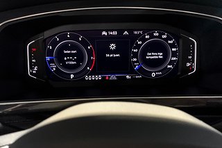 SUV Volkswagen Tiguan 17 av 27