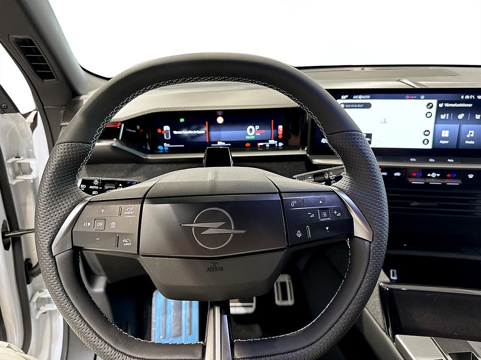 Bild på Opel Grandland Ultimate PHEV - DEMO