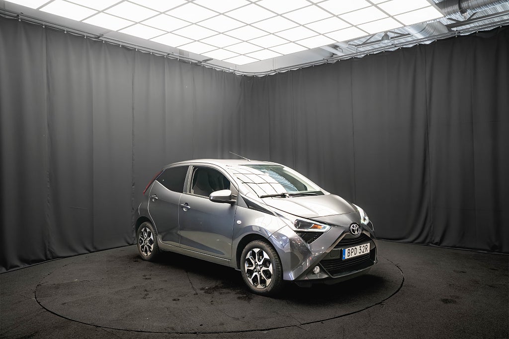 Toyota Aygo VVT-i x-shift X-PLAY STYLE KAMERA CARPLAY