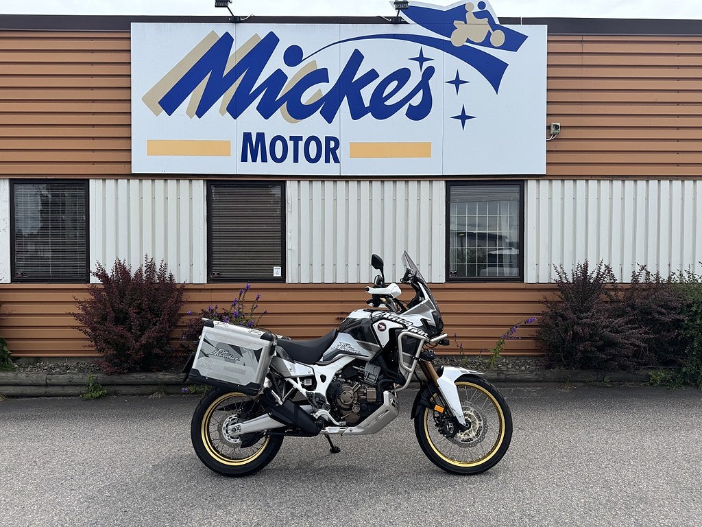Honda Powersports CRF1000D Africa Twin DCT