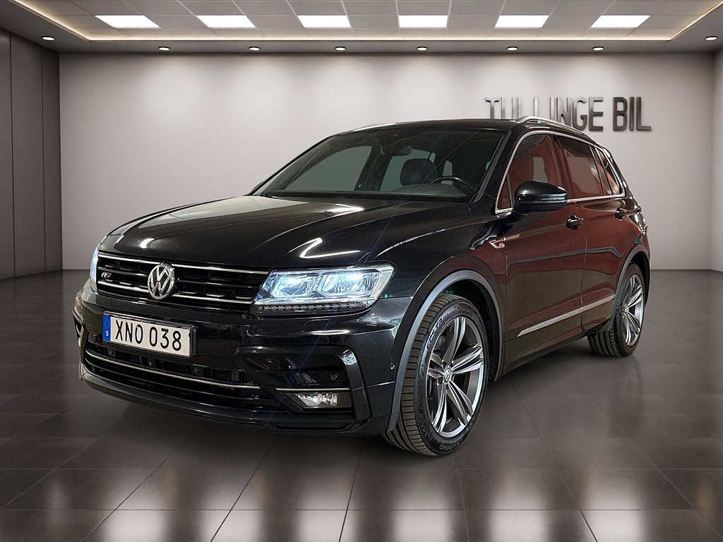 Volkswagen Tiguan 2.0 TSI 4M R-Line Pano 360° Cockpit Läder Drag  3,45%