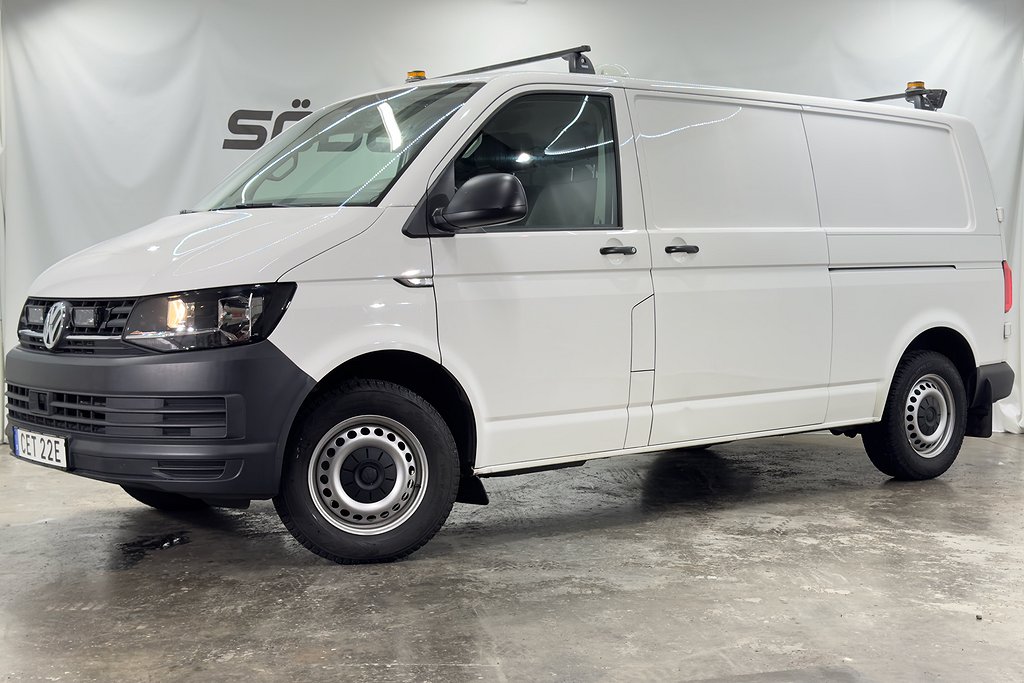 Volkswagen Transporter T32 2.0 TDI 4M DRAG VÄRMARE MOMSBIL