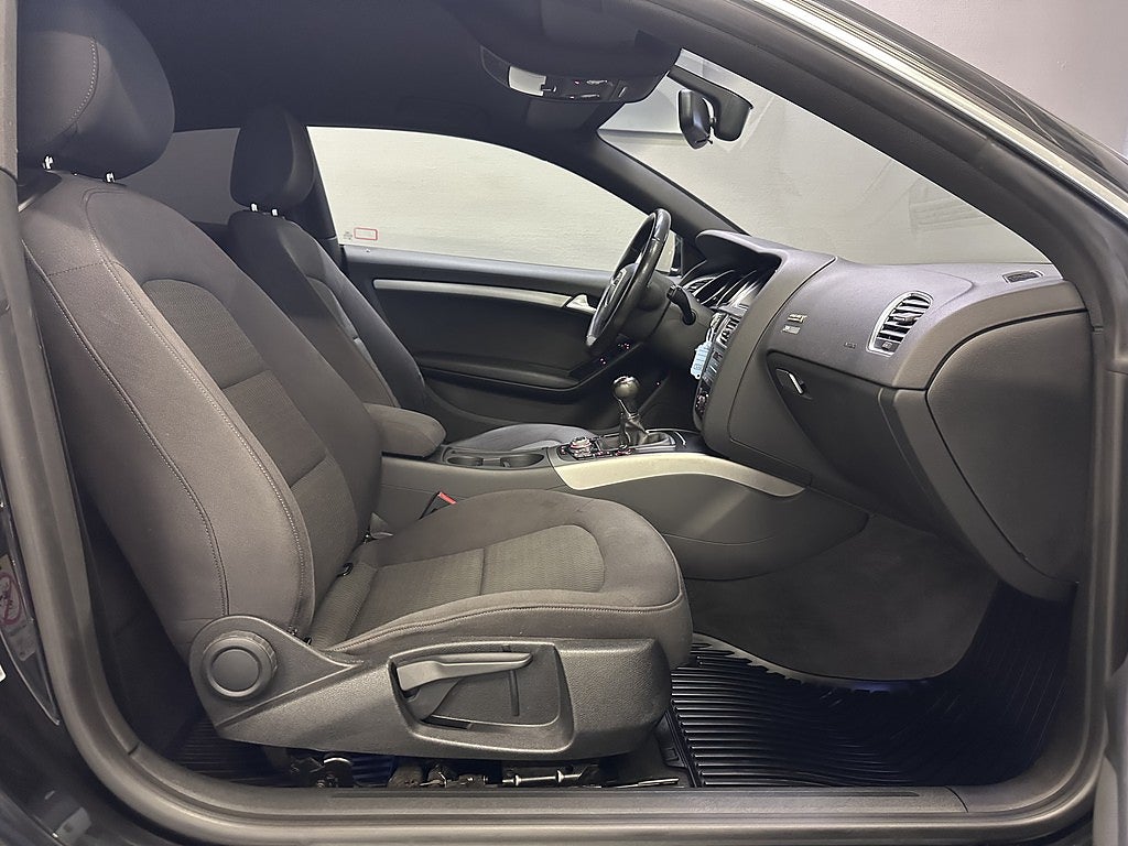 Audi A5 Coupé 2.0 TFSI | 2 Ägare | Fullservice | Drag | Navi |