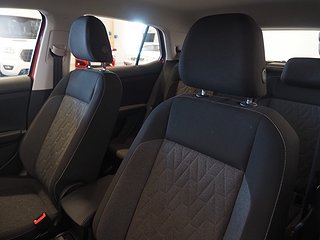 SUV Volkswagen T-CROSS 17 av 21