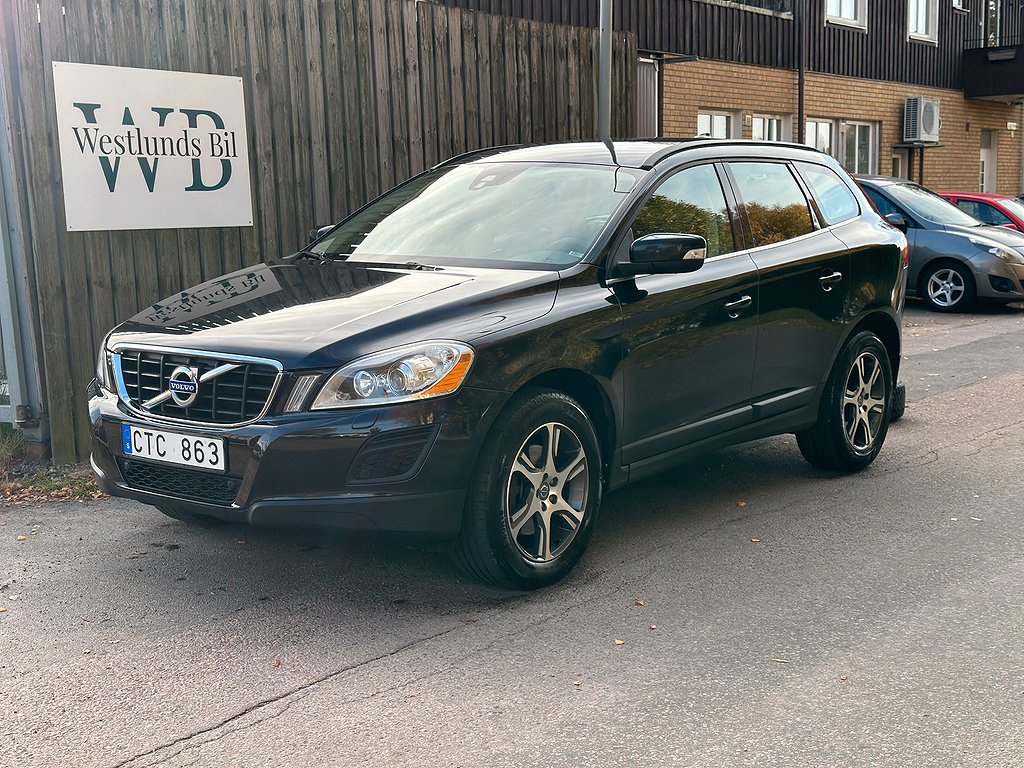 Volvo XC60 D4 AWD Momentum | Drag | SoV | D-Värm | Skinn