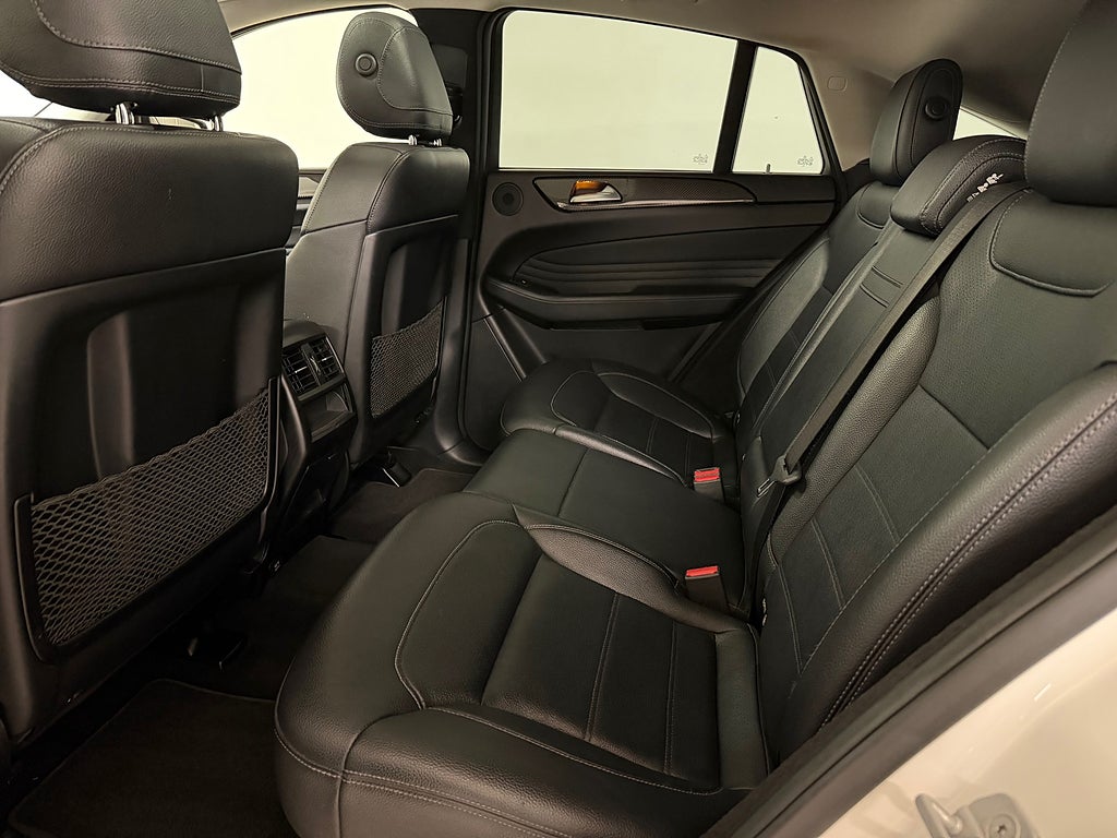 Mercedes-Benz GLE 2016 - miniatyr 13