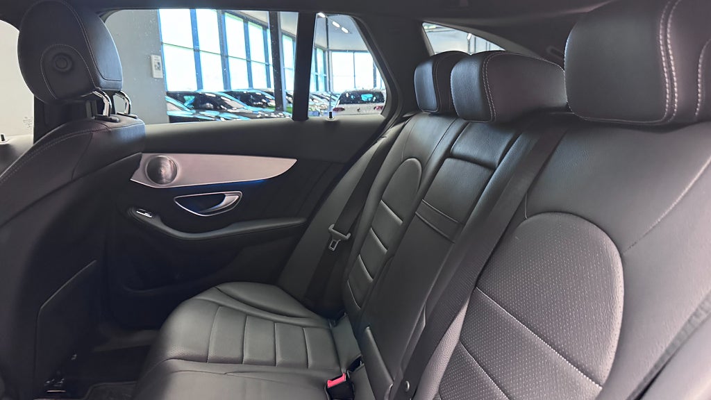 Mercedes-Benz C220 d 2017 - miniatyr 9