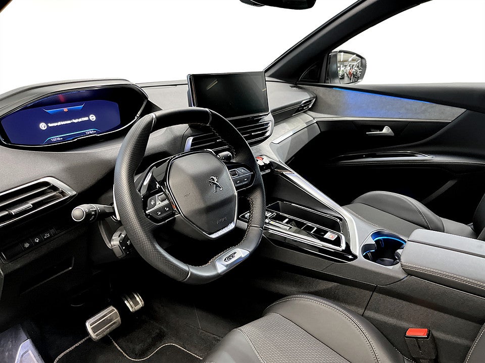 Bild på Peugeot 5008 GT 1.2 PT 130hk Aut - 7-SITS, B-KAMERA, NAV
