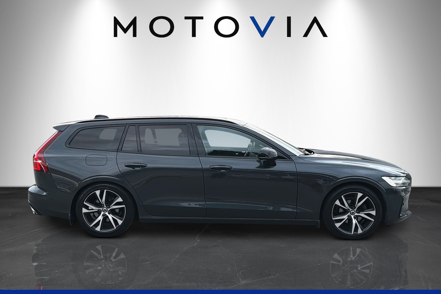 Volvo V60 2019, bild 2/54