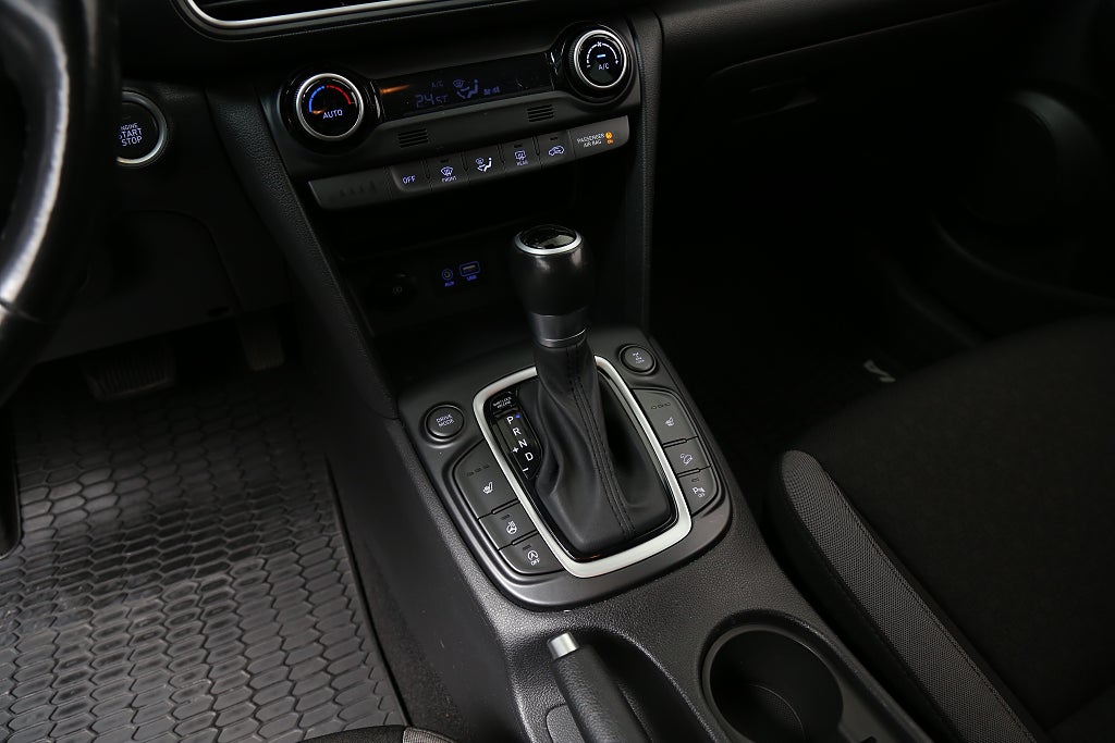 Hyundai Kona 1,6 T-GDI 177hk Trend AWD Aut Drag Bränslevärmare 2019