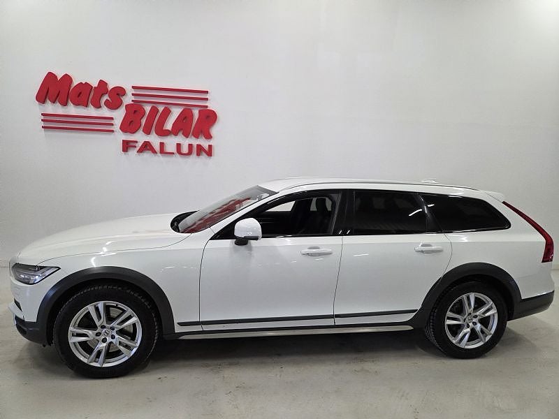 Volvo V90 Cross Country D4 Automat 4x4 Momentum