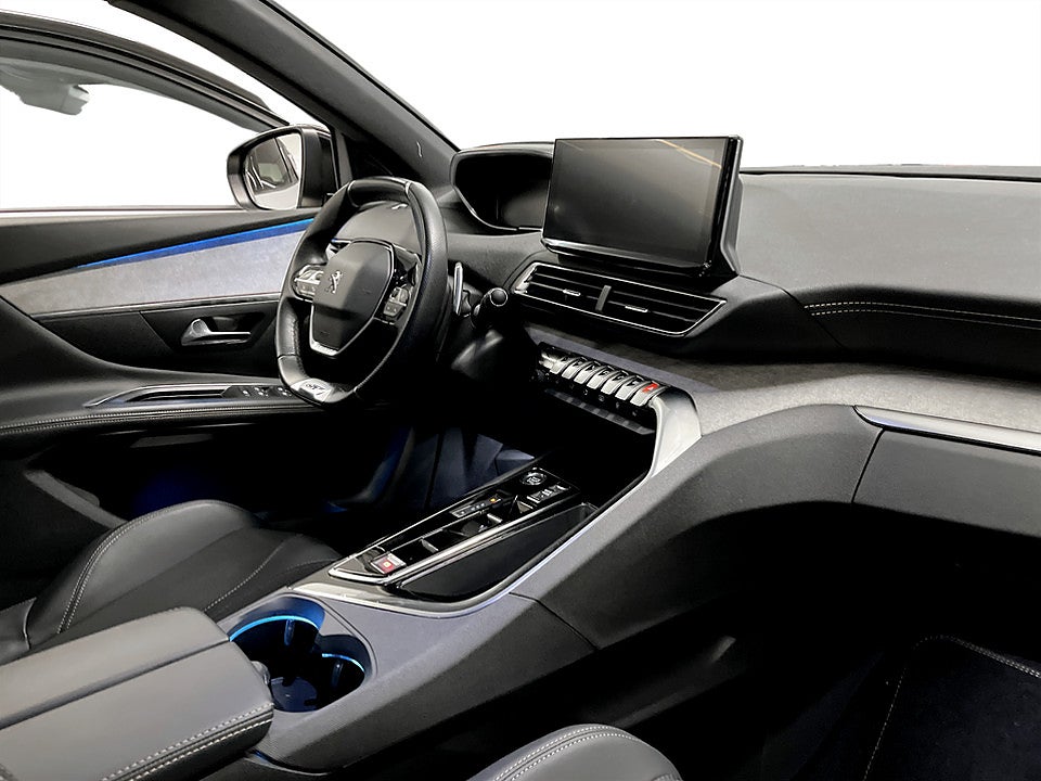 Bild på Peugeot 5008 GT 1.2 PT 130hk Aut 7-SITS B-KAMERA 