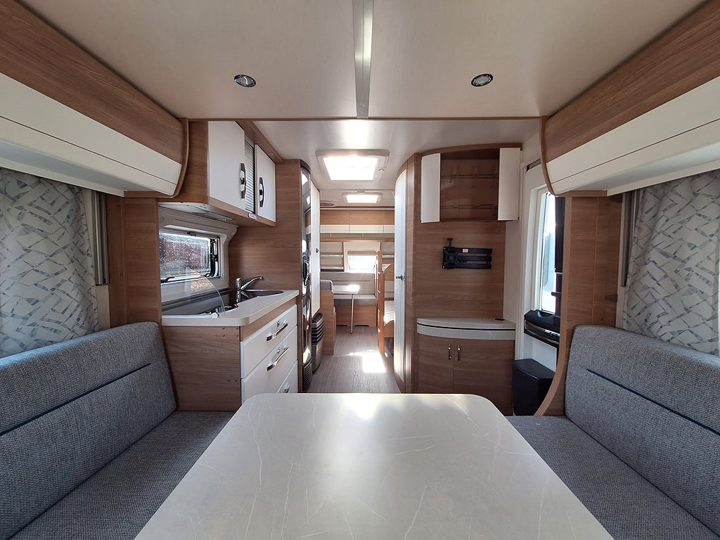Hobby De Luxe 515 UHK Barnkammare, Tält- 2025