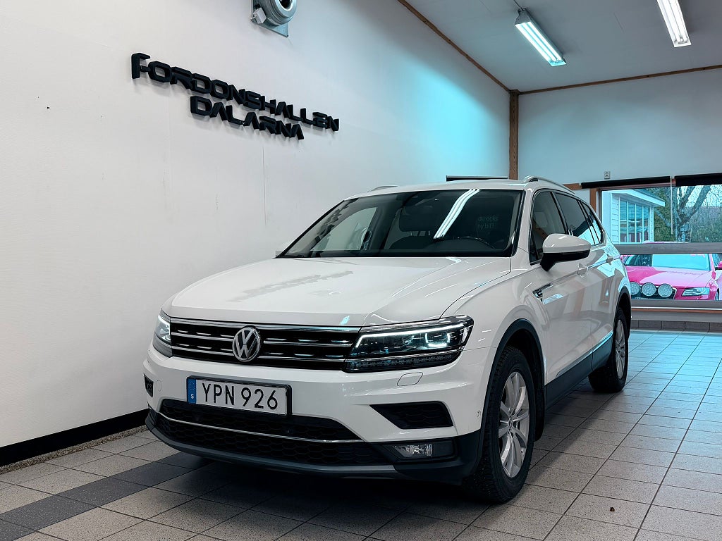 Volkswagen Tiguan Allspace 7-SITS 2.0 TDI 4Motion COCKPIT