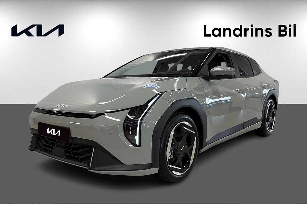 Kia EV4 Fastback Plus FWD Long Range 81.4kWh 204hk *Demo*