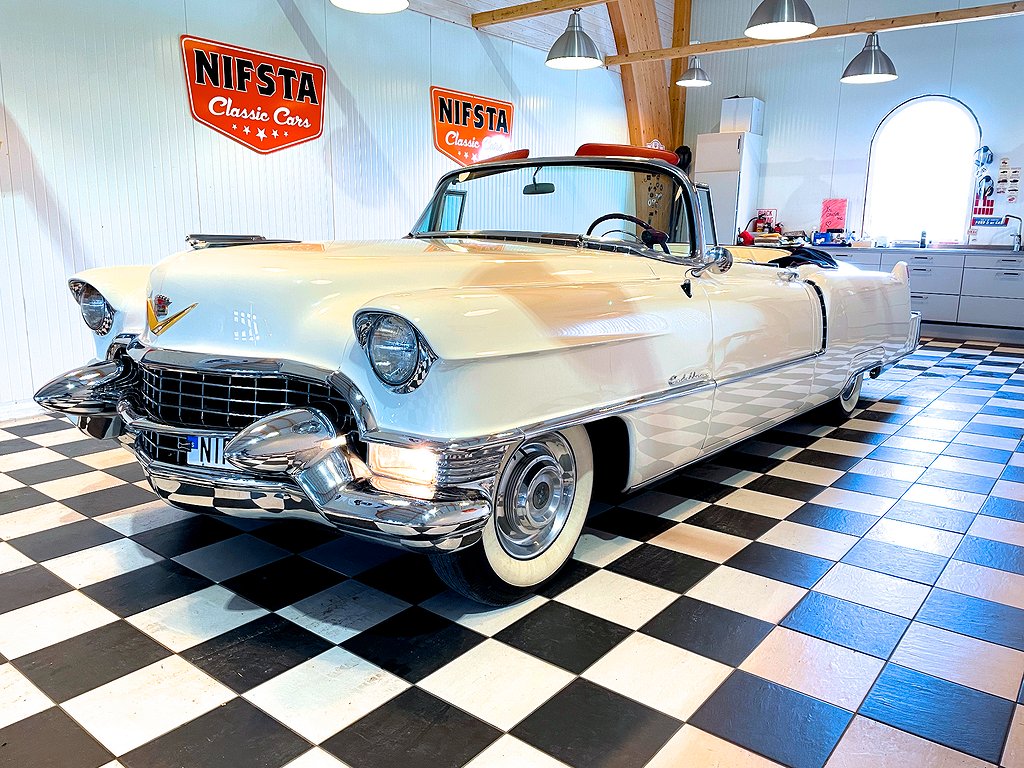 Cadillac Sixty-Two Convertible 