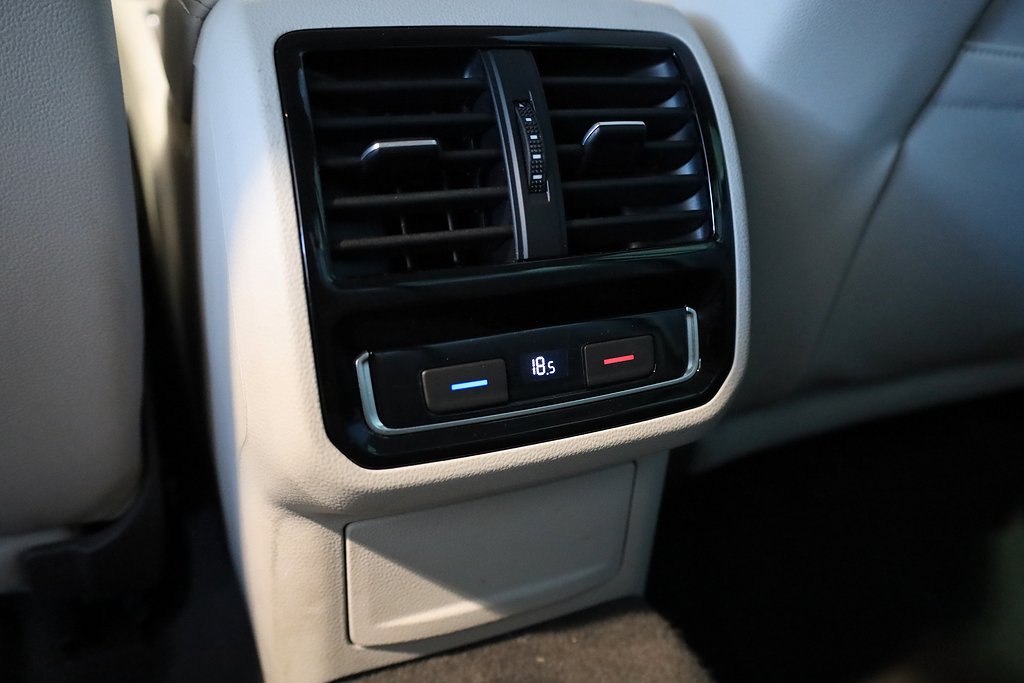 Volkswagen Passat 1,4 TSI GTE SC DSG Kamera Drag Leasbar Navi 2021