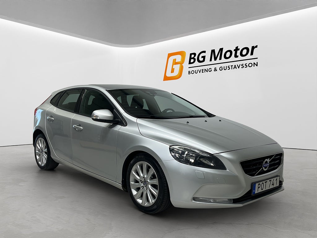 Volvo V40 D2 115HK Aut Drag/PDC/Farthållare/Låg-förbrukning